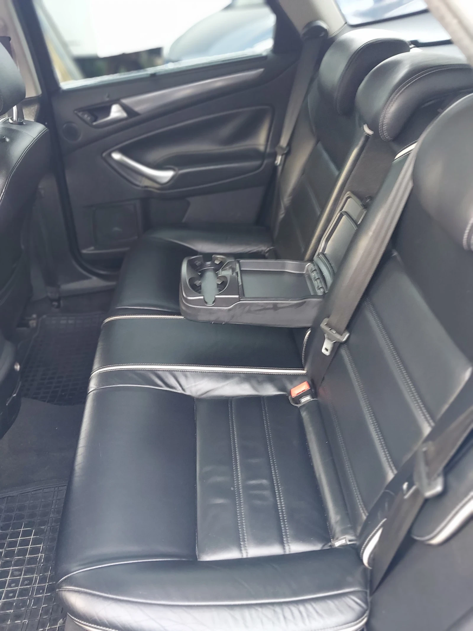 Ford Mondeo, снимка 16 - Автомобили и джипове - 54284613