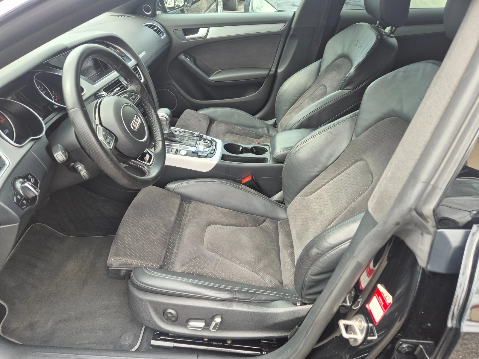 Audi A5 3.0TDI/S-line/FULLL, снимка 7 - Автомобили и джипове - 54386869