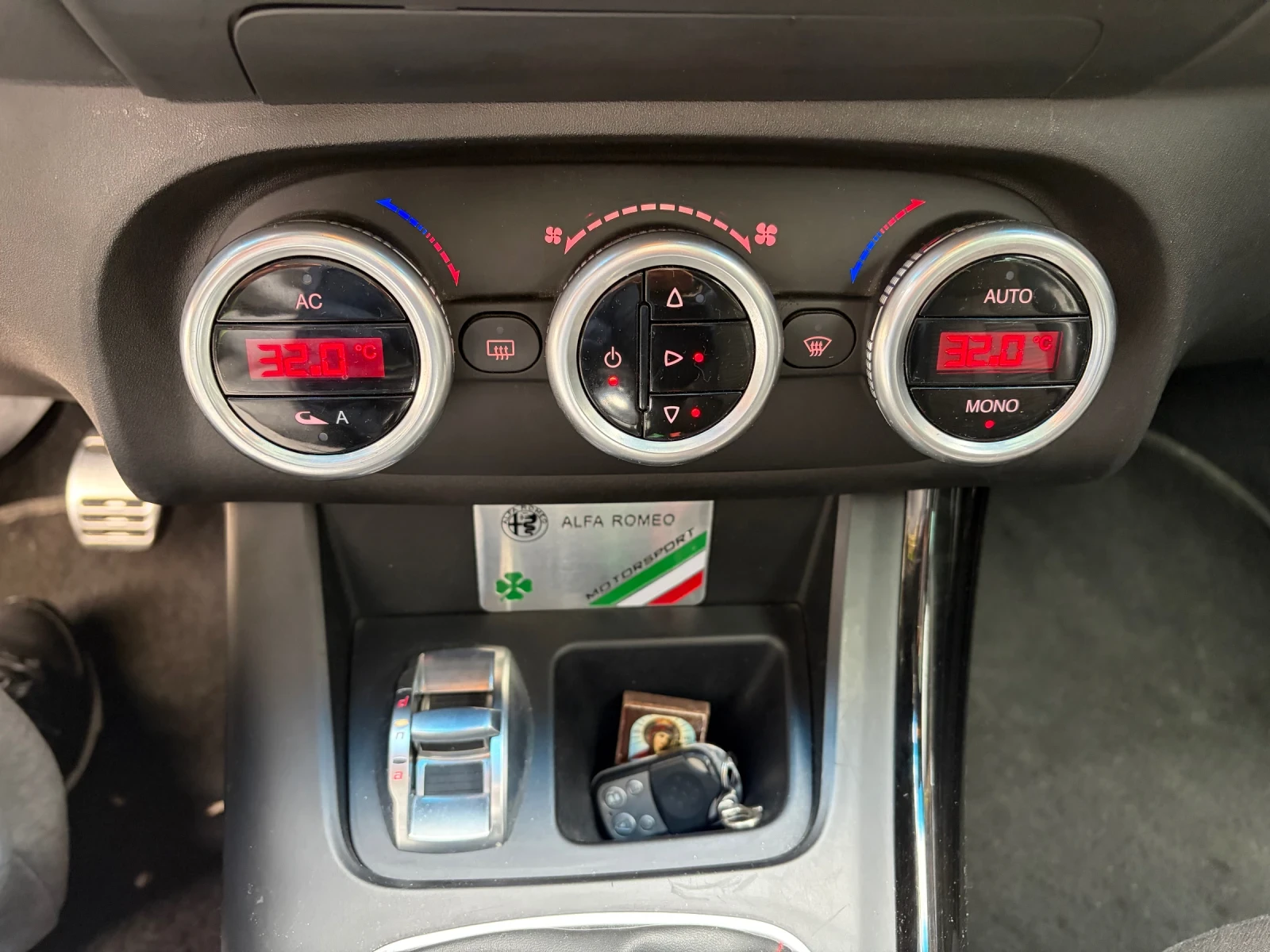 Alfa Romeo Giulietta Q2 Sportiva 2.0 JTDm 170 к.с., снимка 15 - Автомобили и джипове - 54398405