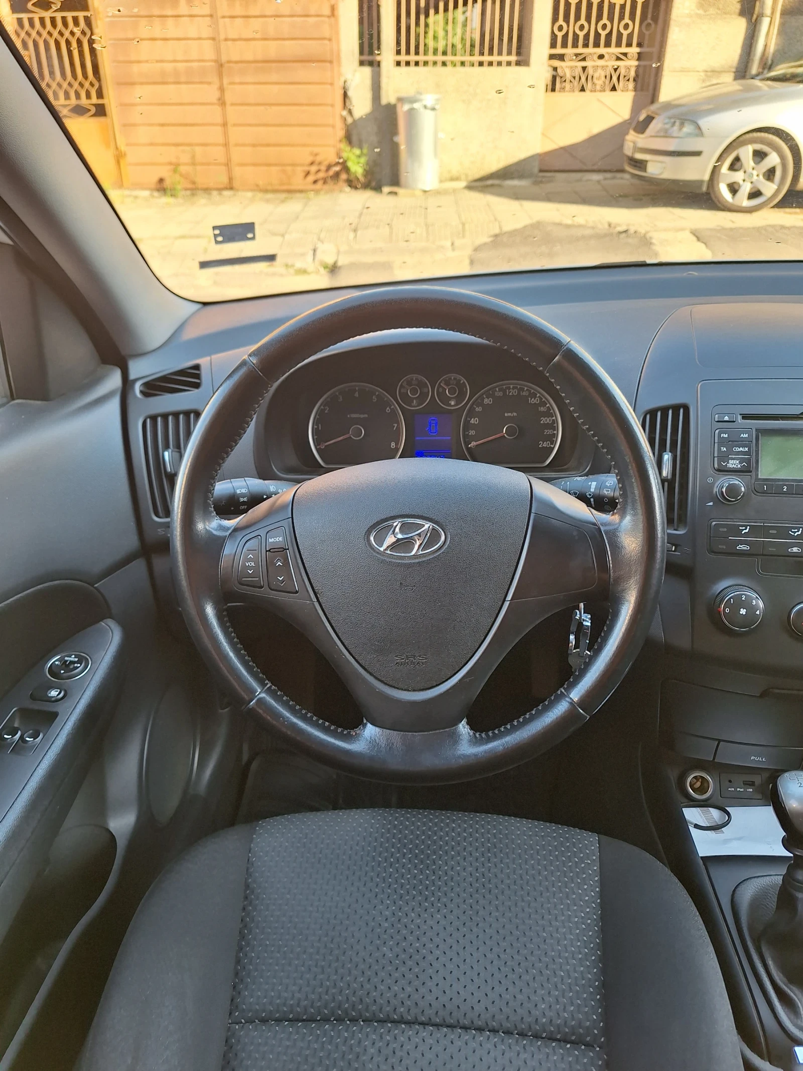 Hyundai I30 1.4, снимка 7 - Автомобили и джипове - 55250975