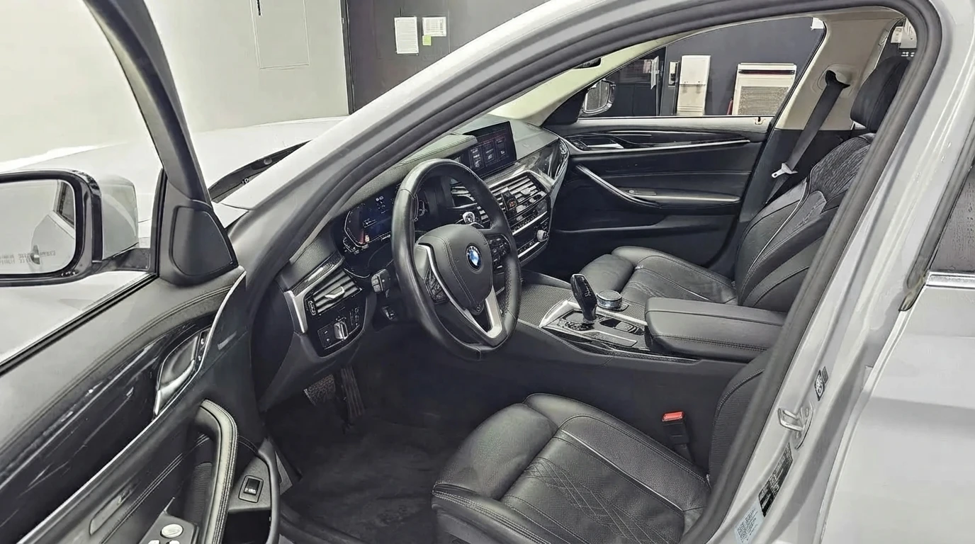 BMW 530 HEAD-UP* DIGITAL* ОБДУХВАНЕ* ПОДГРЕВ* КАМЕРИ* , снимка 5 - Автомобили и джипове - 55434728