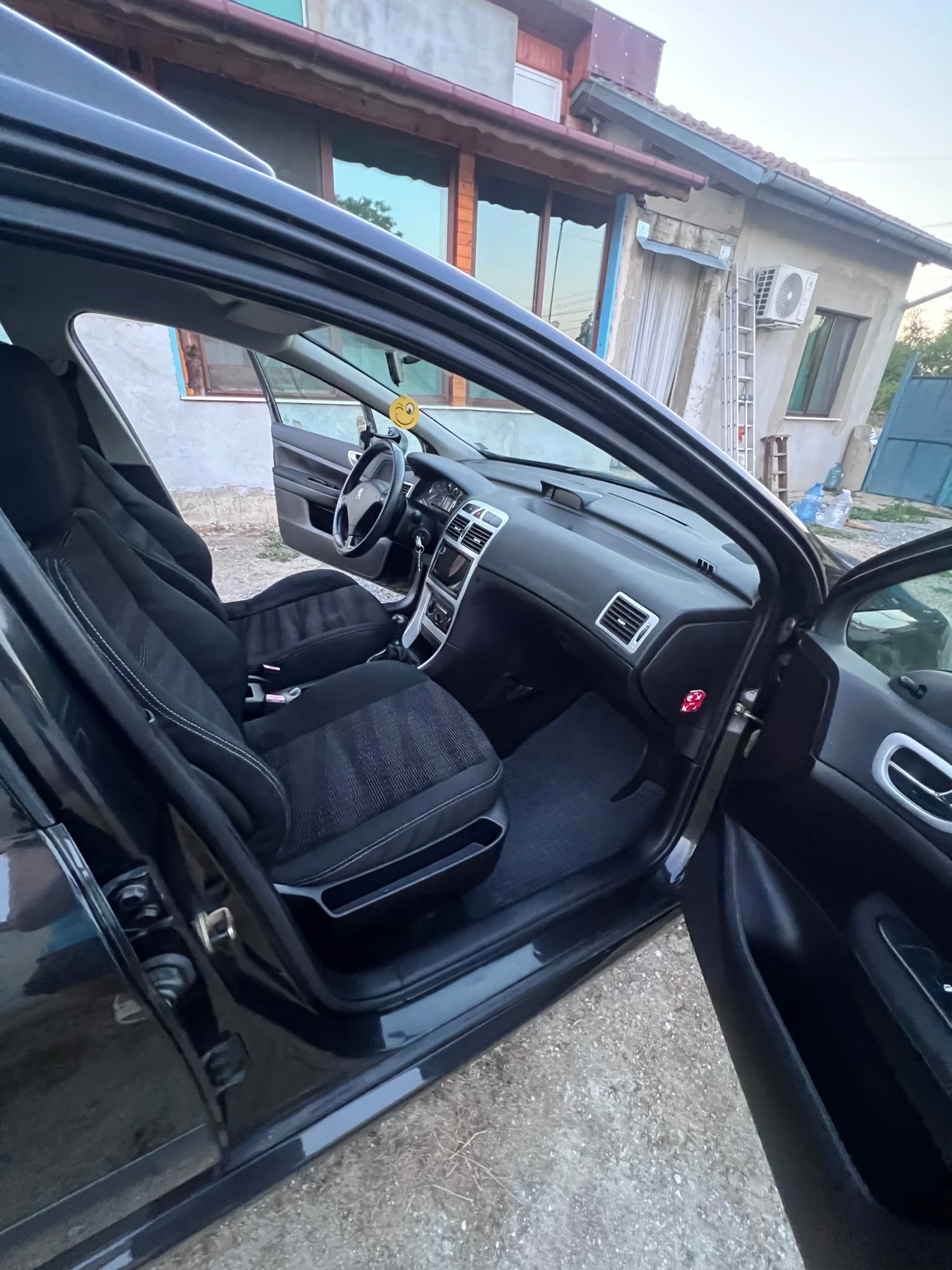 Peugeot 307, снимка 11 - Автомобили и джипове - 55696183