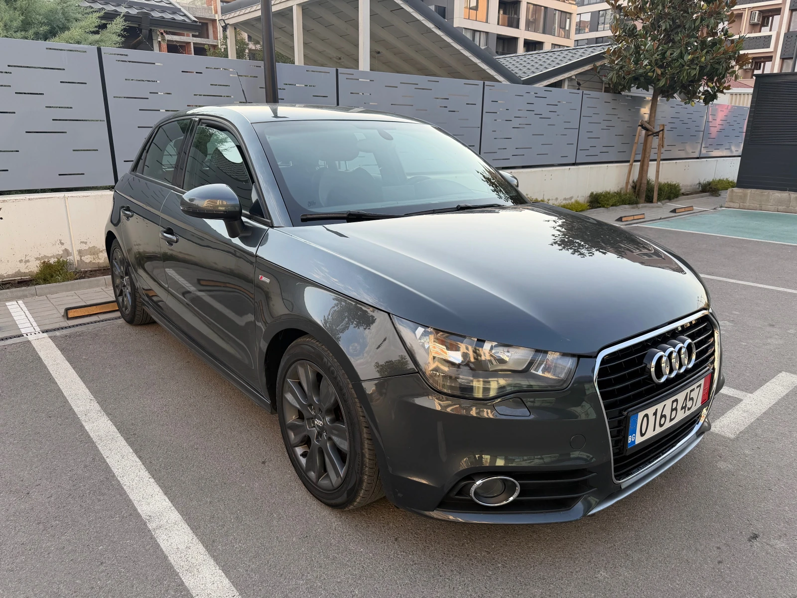 Audi A1 SportBack TFSI 3XS-Line AUTOMATIC, снимка 2 - Автомобили и джипове - 55964436