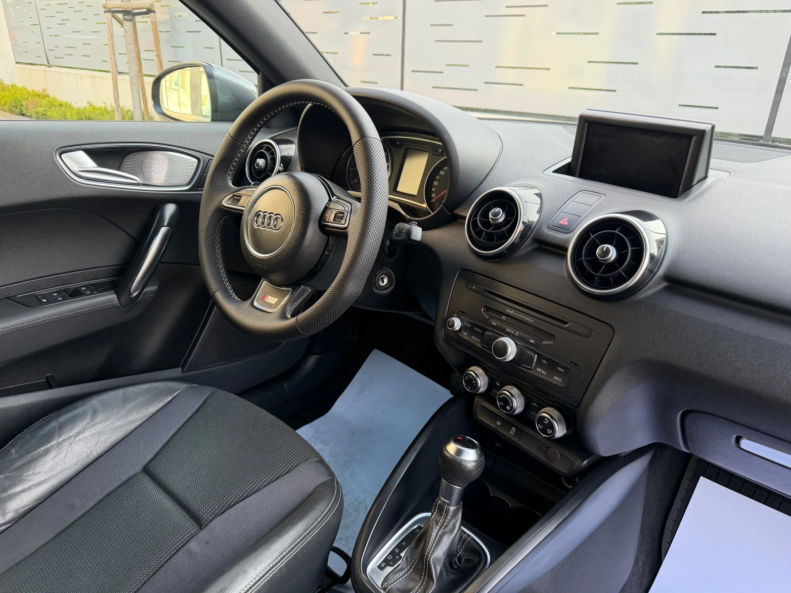 Audi A1 SportBack TFSI 3XS-Line AUTOMATIC, снимка 11 - Автомобили и джипове - 55964436