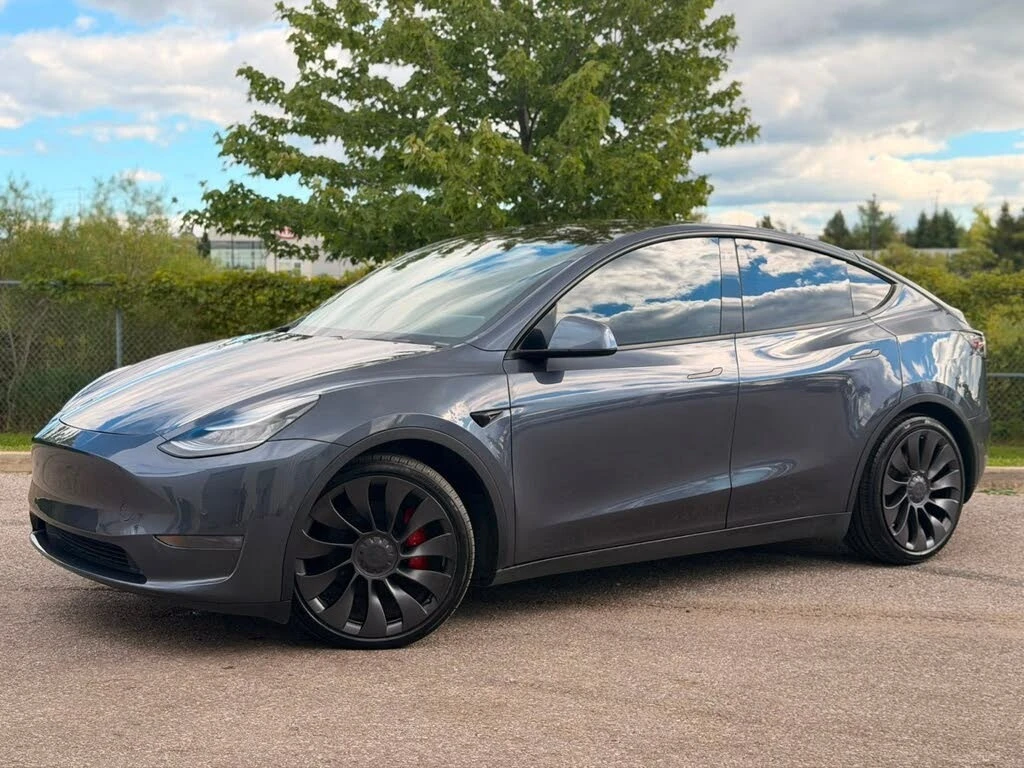Tesla Model Y Performance AWD, снимка 2 - Автомобили и джипове - 56070529
