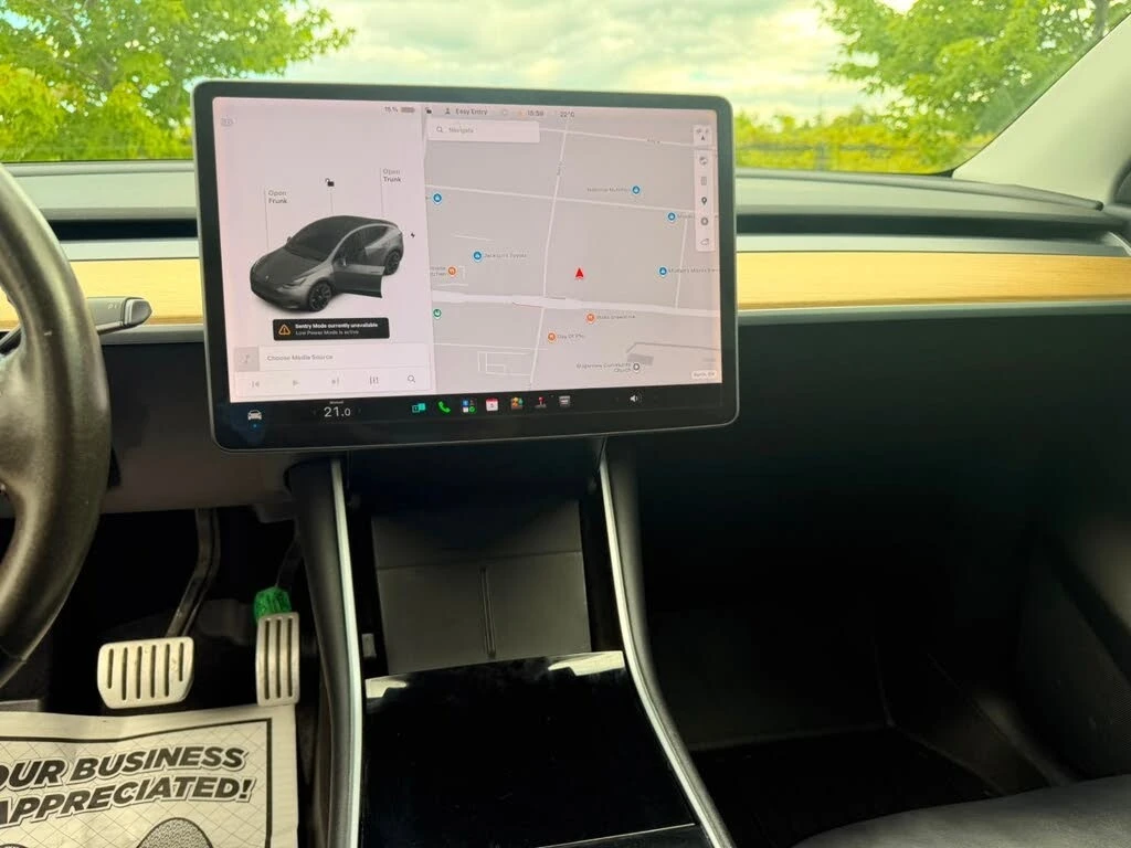 Tesla Model Y Performance AWD, снимка 11 - Автомобили и джипове - 56070529