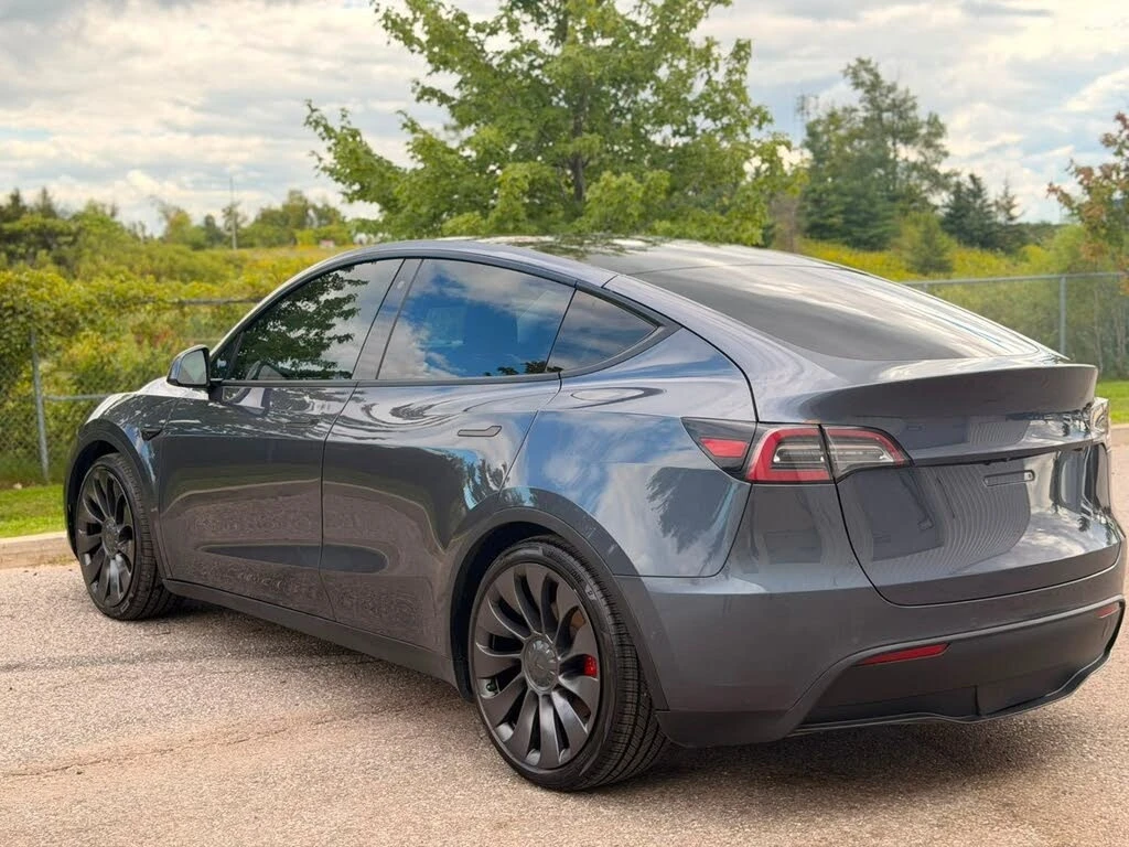 Tesla Model Y Performance AWD, снимка 6 - Автомобили и джипове - 56070529