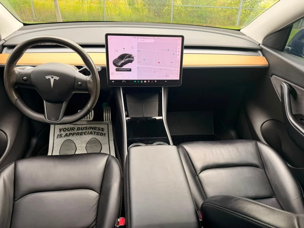 Tesla Model Y Performance AWD, снимка 10 - Автомобили и джипове - 56070529