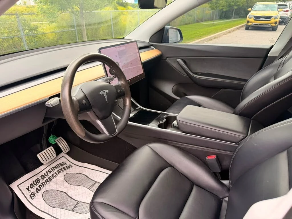 Tesla Model Y Performance AWD, снимка 7 - Автомобили и джипове - 56070529