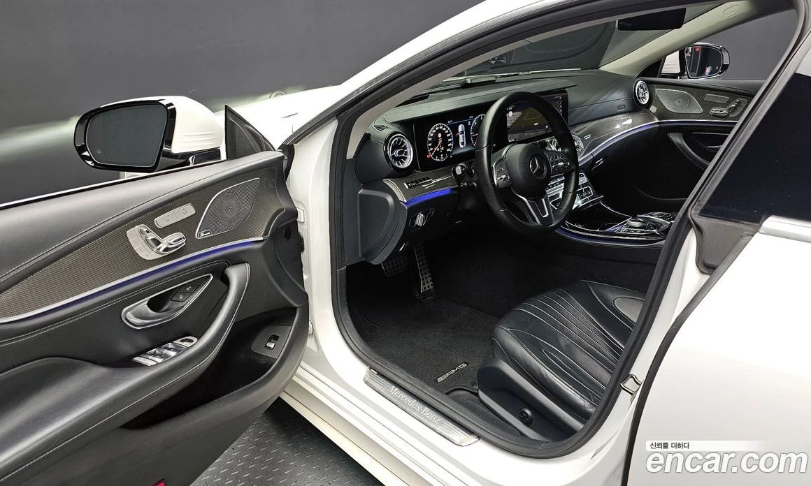 Mercedes-Benz CLS CLS300d AMG Line, снимка 10 - Автомобили и джипове - 56116961