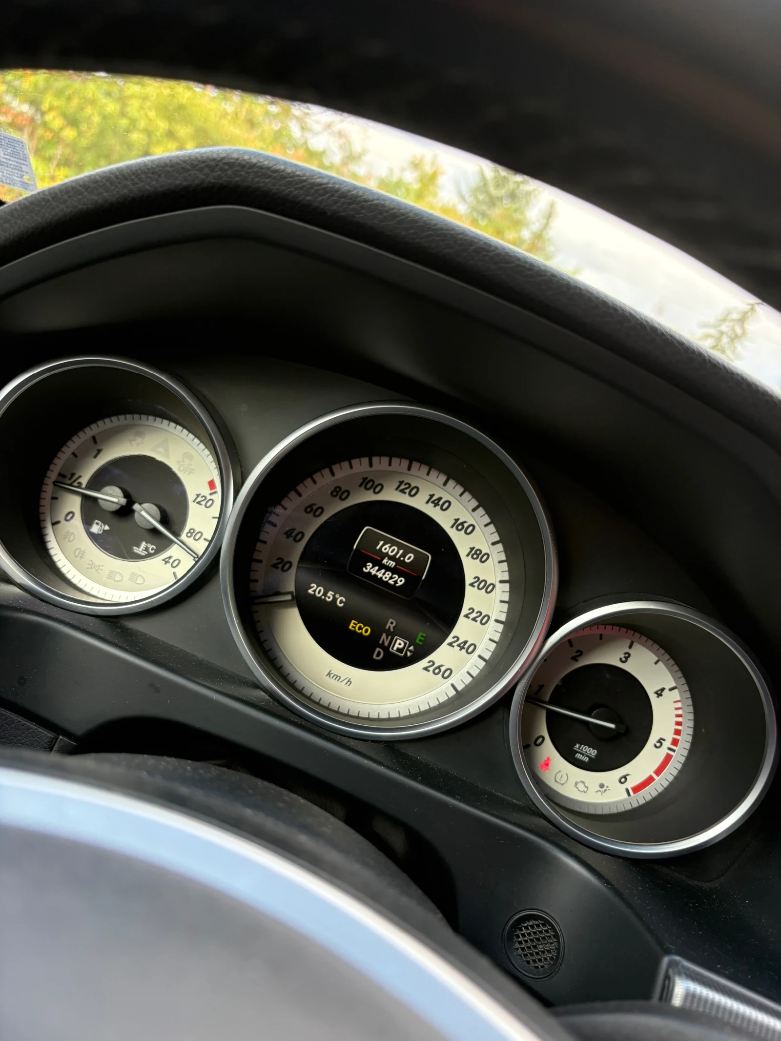 Mercedes-Benz E 220 W212/Bluetec/Avantgarde, снимка 14 - Автомобили и джипове - 56182337