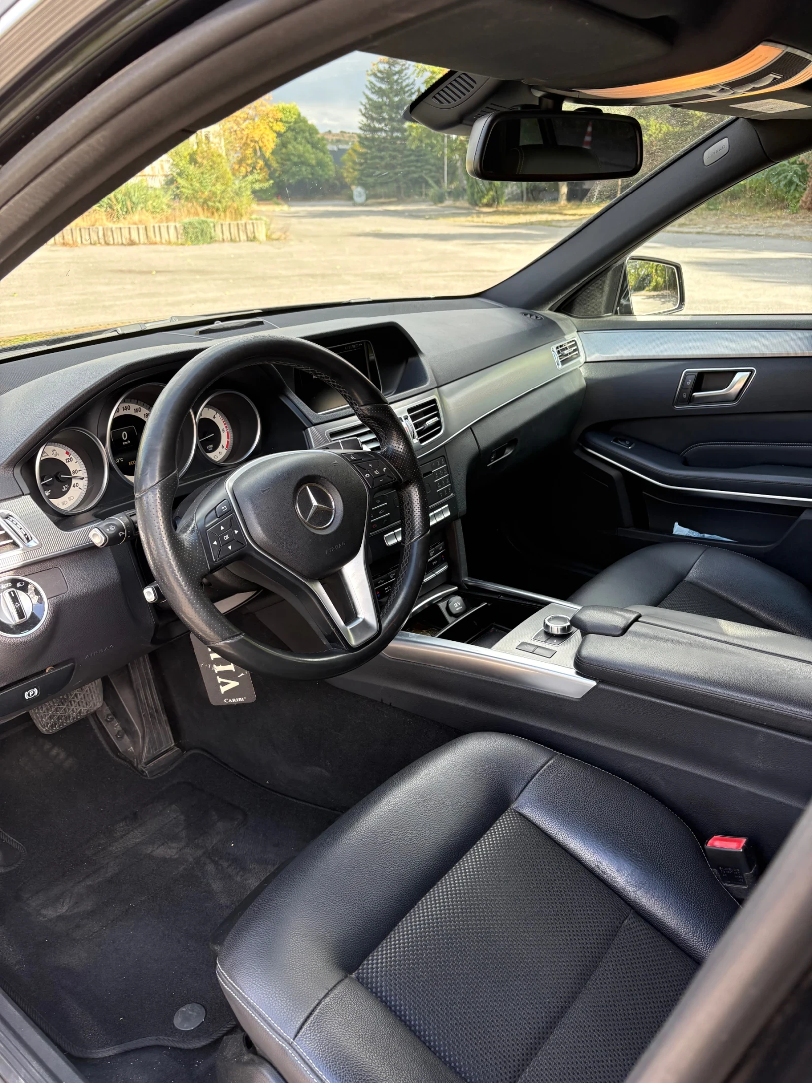 Mercedes-Benz E 220 W212/Bluetec/Avantgarde, снимка 10 - Автомобили и джипове - 56182337