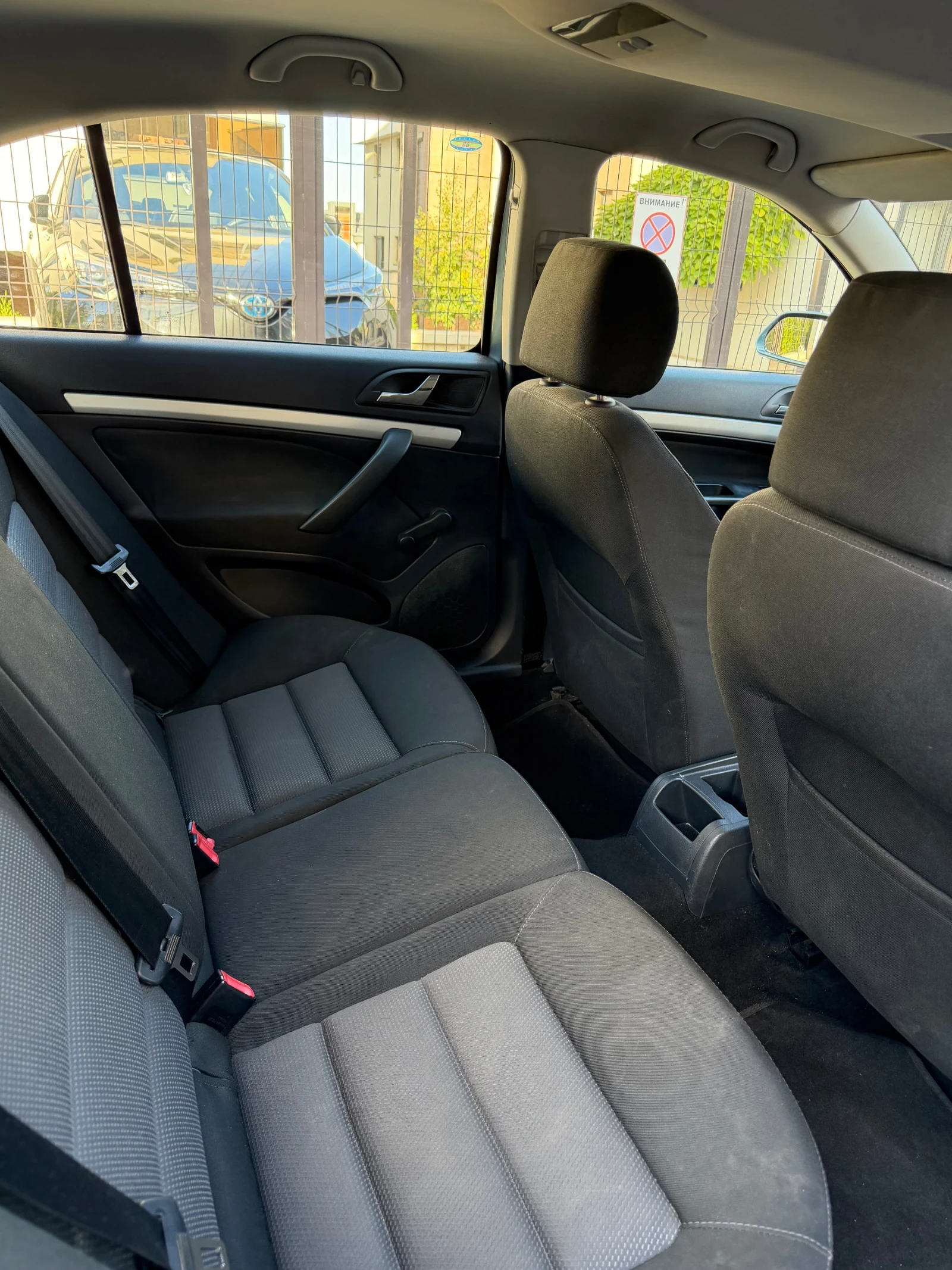 Skoda Octavia, снимка 12 - Автомобили и джипове - 56299353