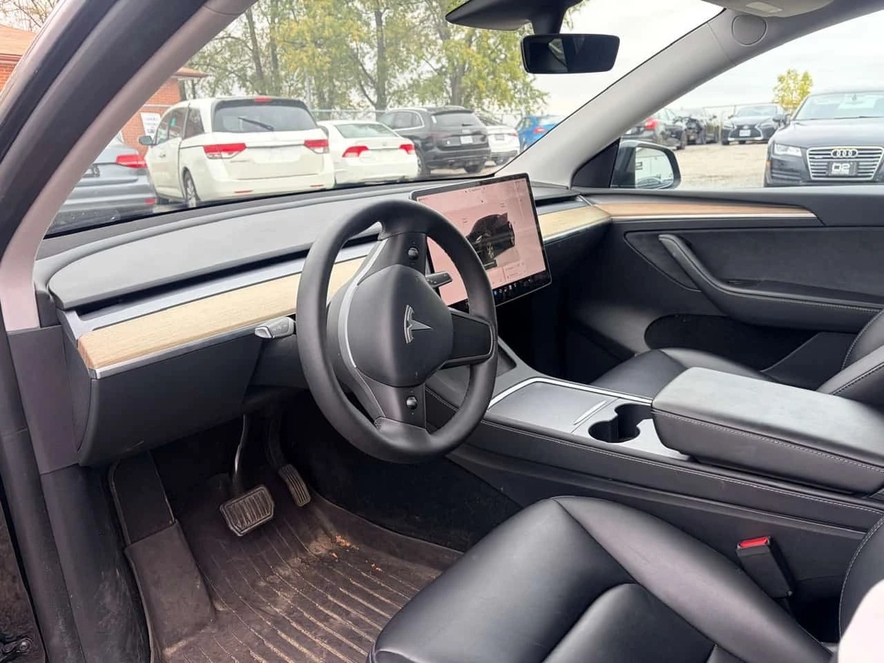 Tesla Model Y * RWD * CARFAX * ��� ������������ ������ | Mobile.bg � ����������� 9