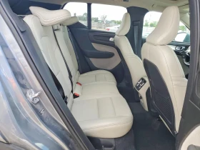 Volvo XC40 T5 MOMENTUM, снимка 9