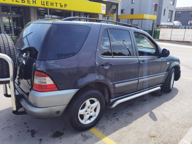 Mercedes-Benz ML 230 230, снимка 3 - Автомобили и джипове - 47324556