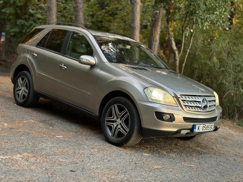 Mercedes-Benz ML 320 4MATIC, снимка 7 - Автомобили и джипове - 49277532