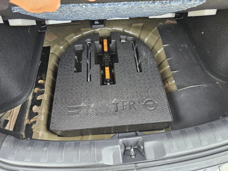 Nissan Qashqai Kiks, снимка 10 - Автомобили и джипове - 52553071