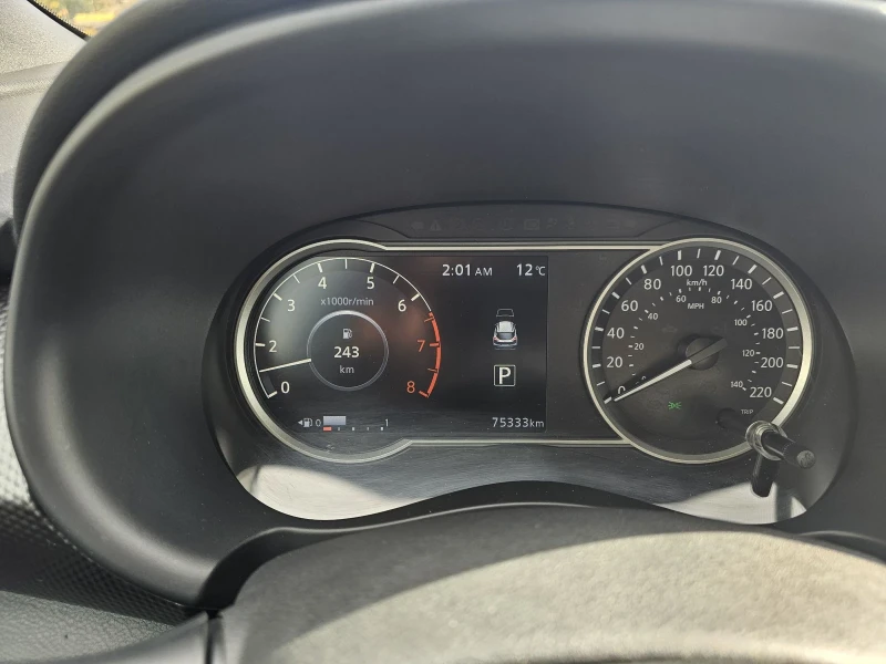 Nissan Qashqai Kiks, снимка 15 - Автомобили и джипове - 52553071
