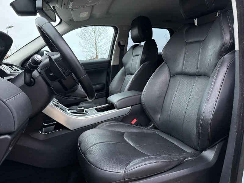 Land Rover Evoque HSE-2.0d-9AT-FACELIFT-ОТЛИЧНА-КАТО/НОВА-139Х.КМ!!!, снимка 10 - Автомобили и джипове - 52644291