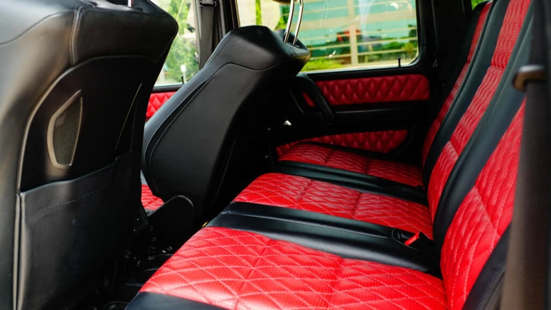 Mercedes-Benz G 63 AMG 4matic * CARFAX * АвтоКредит * (ЦЕНА ДО БГ), снимка 15 - Автомобили и джипове - 53514944