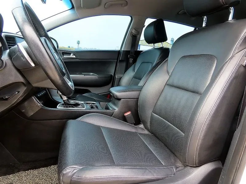 Kia Sportage The Bold Diesel 2.0 2Wd Prestige, снимка 5 - Автомобили и джипове - 55100604