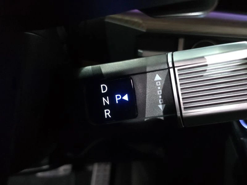 Hyundai Santa fe Gasoline 2.5T 4WD| 281к.с., снимка 9 - Автомобили и джипове - 56127142