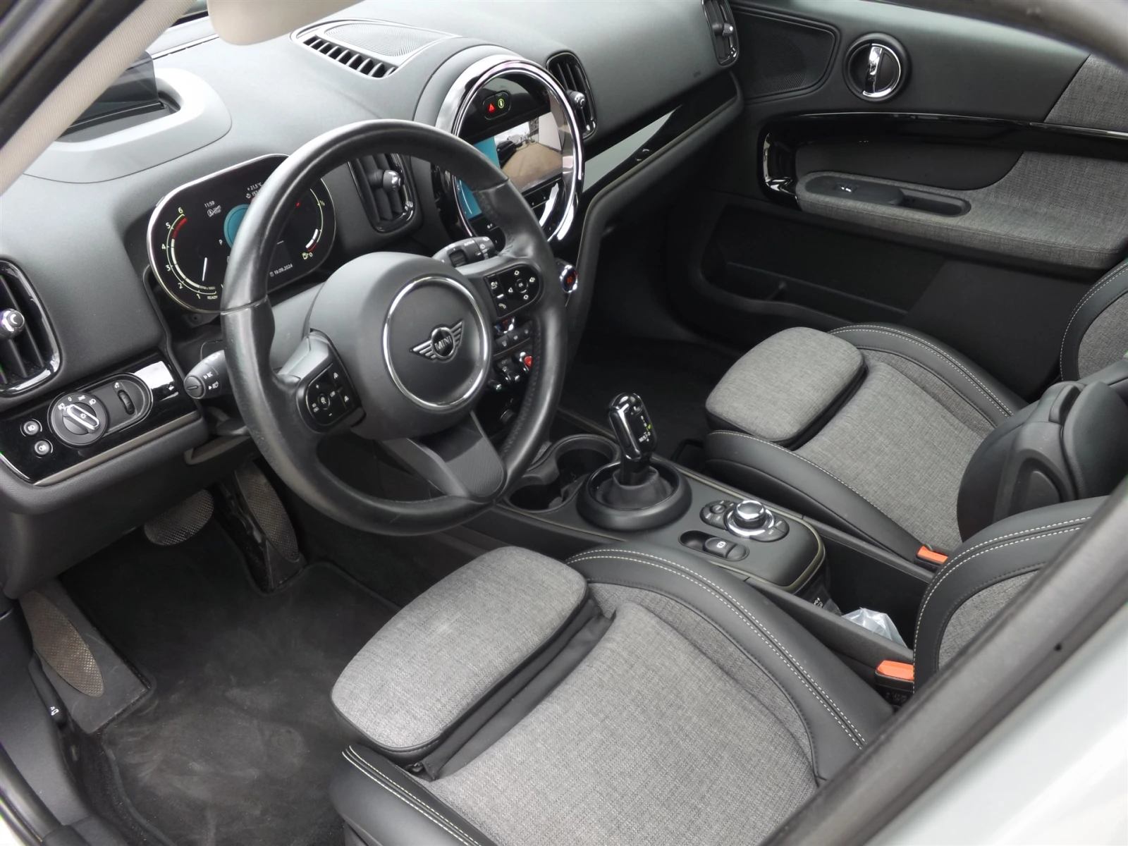 Mini Countryman Cooper D ALL4 - изображение 5