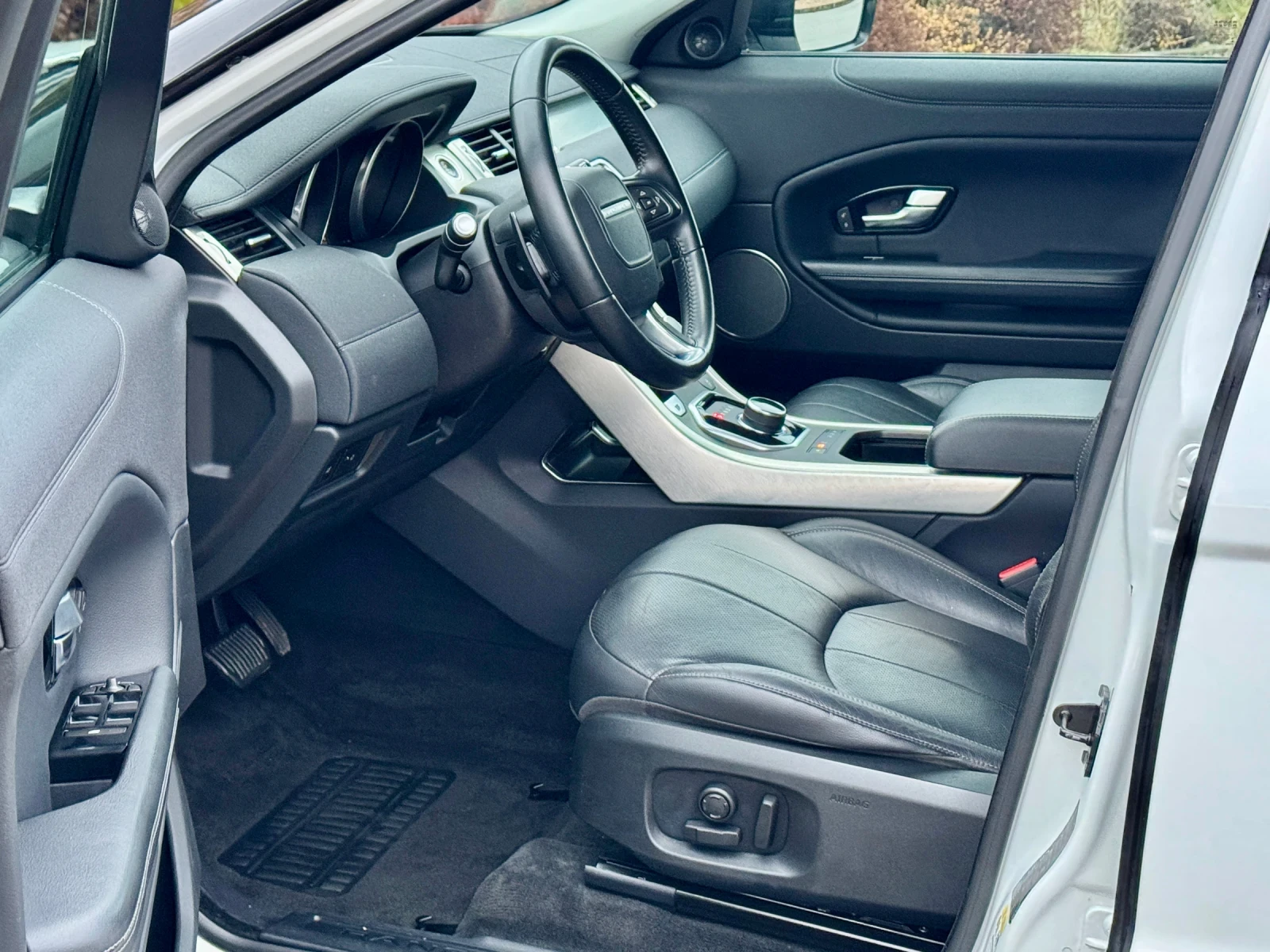 Land Rover Evoque HSE-2.0d-9AT-FACELIFT-ОТЛИЧНА-КАТО/НОВА-139Х.КМ!!! - изображение 8