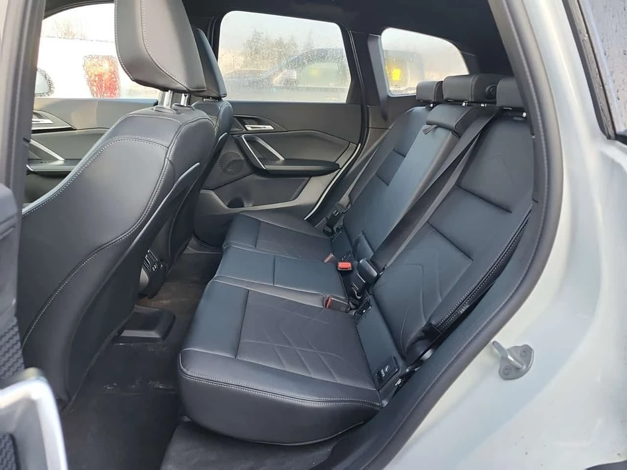 BMW X1 XDRIVE28I  CARFAX | Mobile.bg � ����������� 12