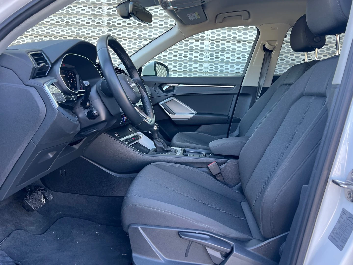 Audi Q3 S line 40 TDI quattro | Mobile.bg � ����������� 8