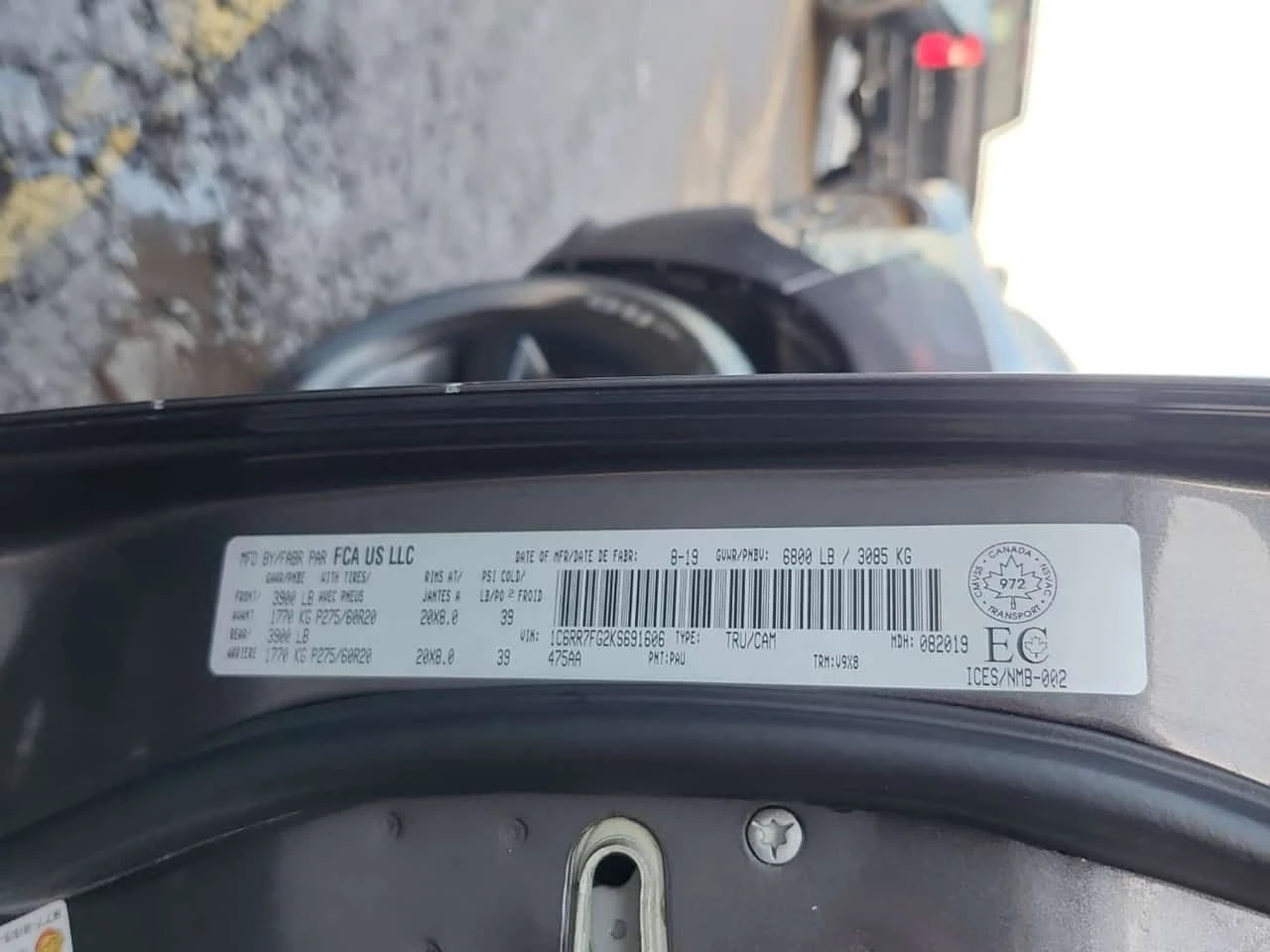 Dodge RAM 1500 * EXPRESS * CARFAX * БЕЗ ПЪРВОНАЧАЛНА ВНОСКА, снимка 14 - Автомобили и джипове - 54027473