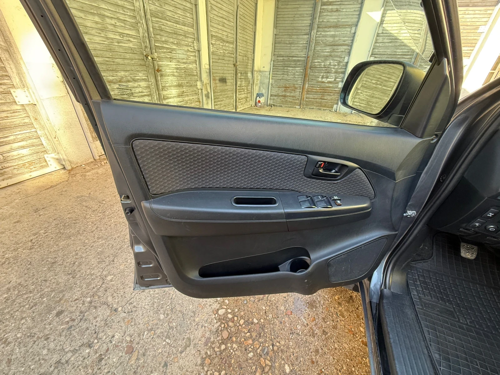 Toyota Hilux, снимка 9 - Автомобили и джипове - 54470532