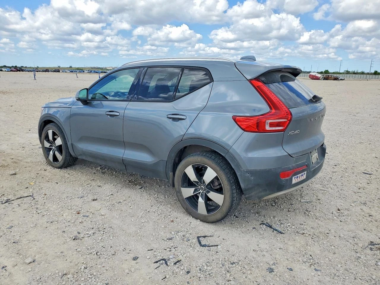Volvo XC40 T5 MOMENTUM | Mobile.bg � ����������� 4