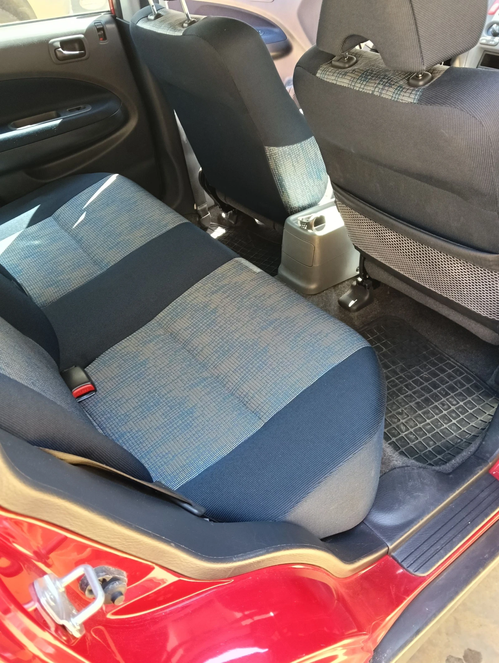 Honda Hr-v, снимка 11 - Автомобили и джипове - 54669081