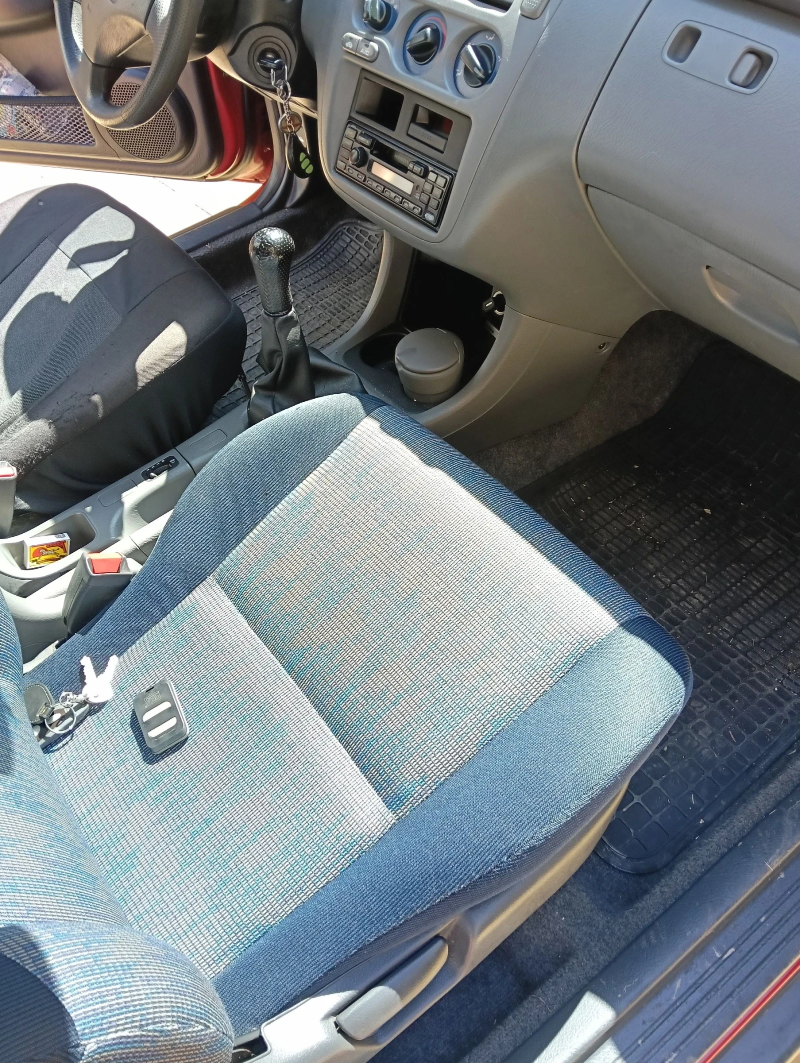 Honda Hr-v, снимка 9 - Автомобили и джипове - 54669081