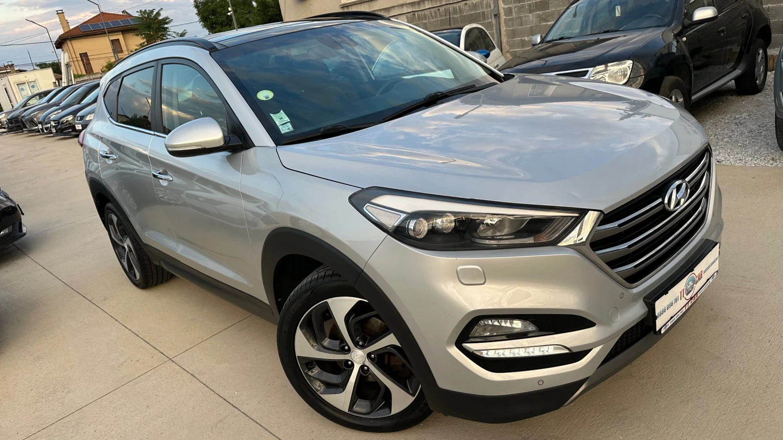 Hyundai Tucson 2.0crdi 6-скорости! Всички екстри! внос Франция!!!, снимка 3 - Автомобили и джипове - 54755345