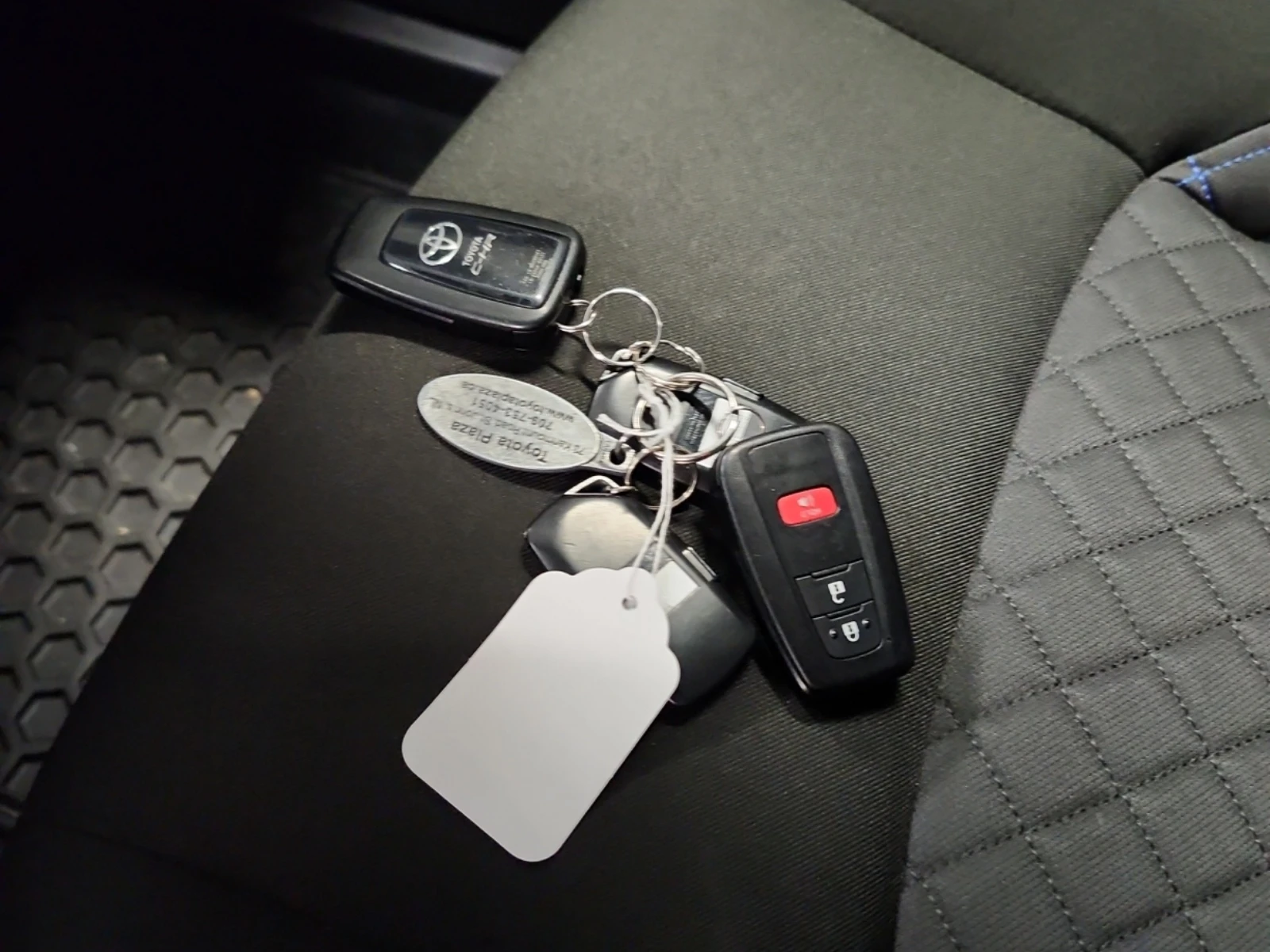 Toyota C-HR, снимка 8 - Автомобили и джипове - 55105877