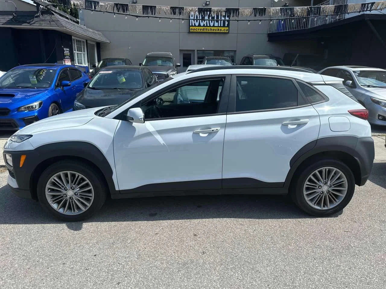 Hyundai Kona * Preferred * АВТОКРЕДИТ БЕЗ ПЪРВОНАЧАЛНА ВНОСКА* , снимка 2 - Автомобили и джипове - 55680779