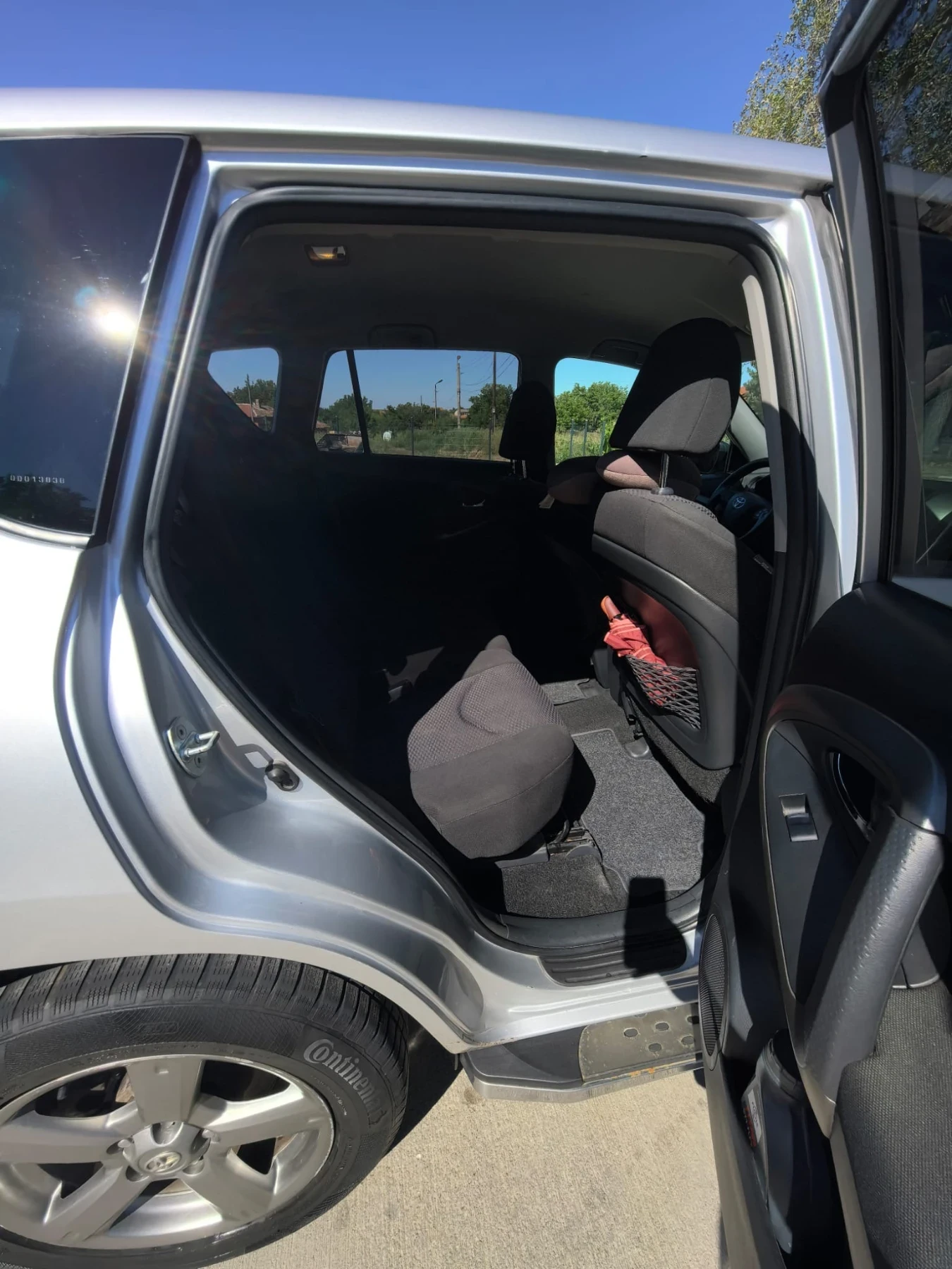 Toyota Rav4, снимка 10 - Автомобили и джипове - 55993083
