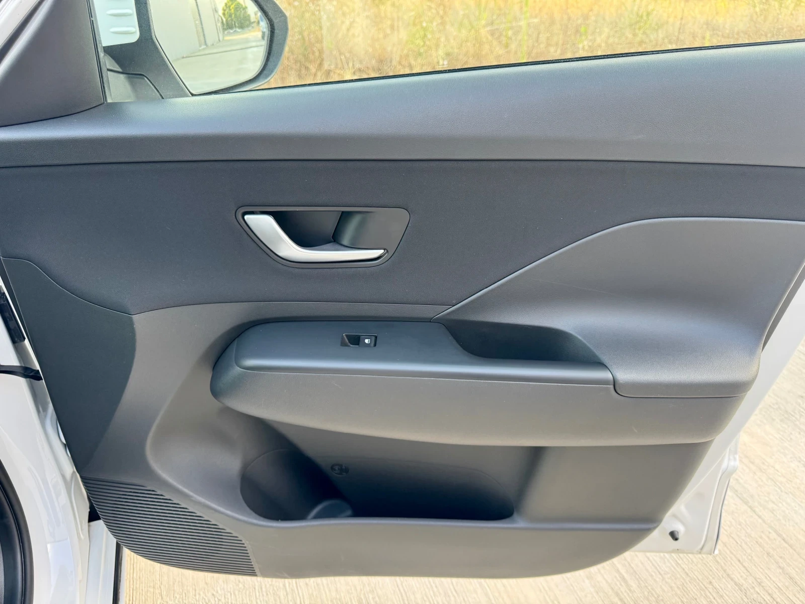 Hyundai Kona 65.4kw Full LED Distronic 100%Soh Термо ПомпаEuro, снимка 9 - Автомобили и джипове - 56251501