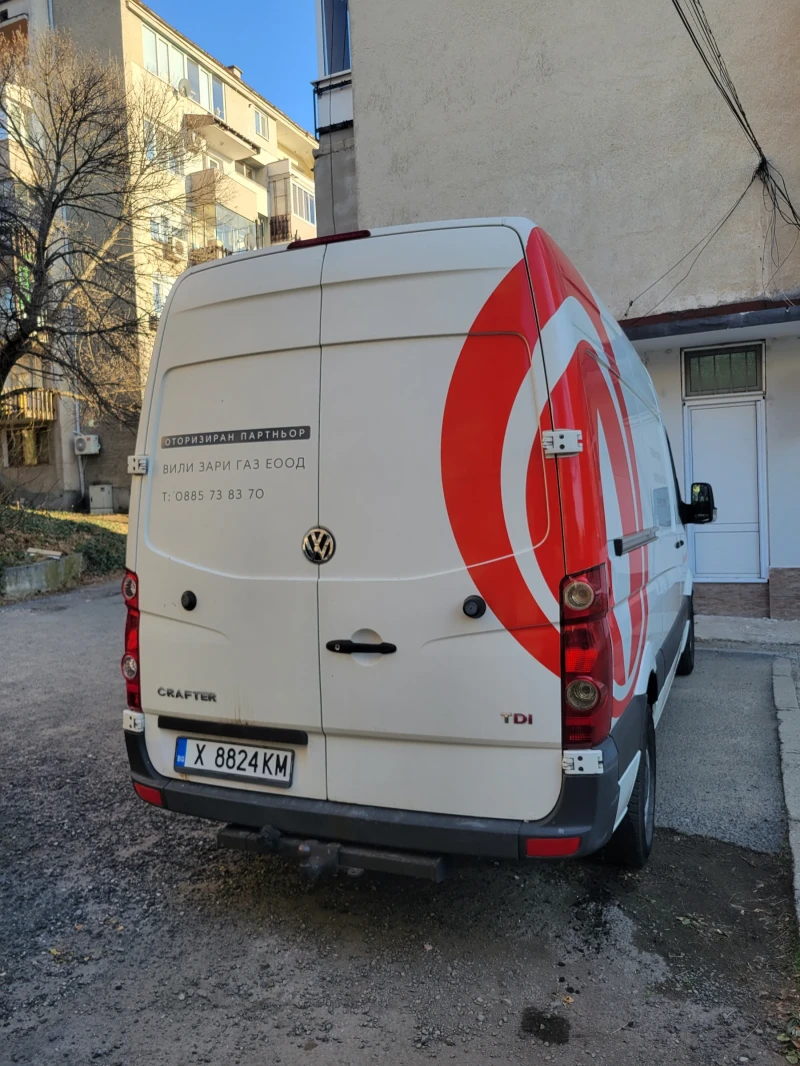 VW Crafter, снимка 4 - Бусове и автобуси - 48267348