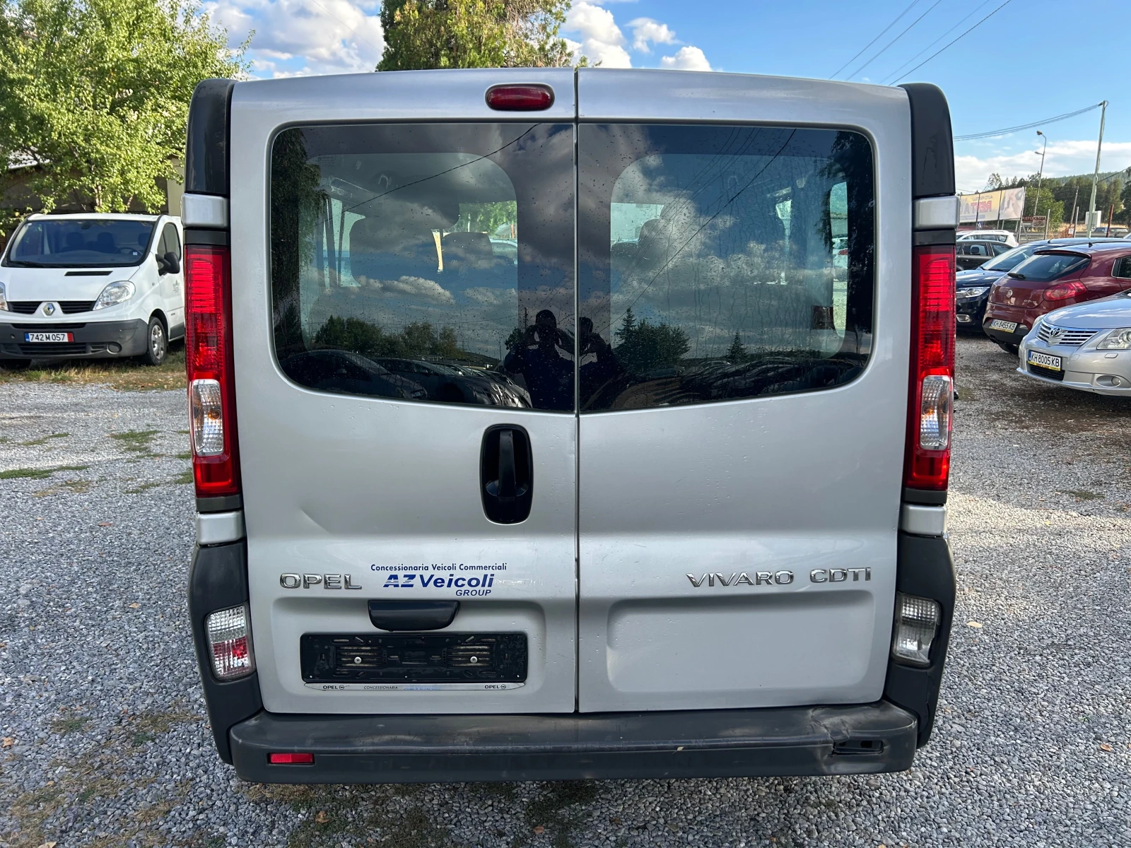 Opel Vivaro 2.0-115к. - изображение 4