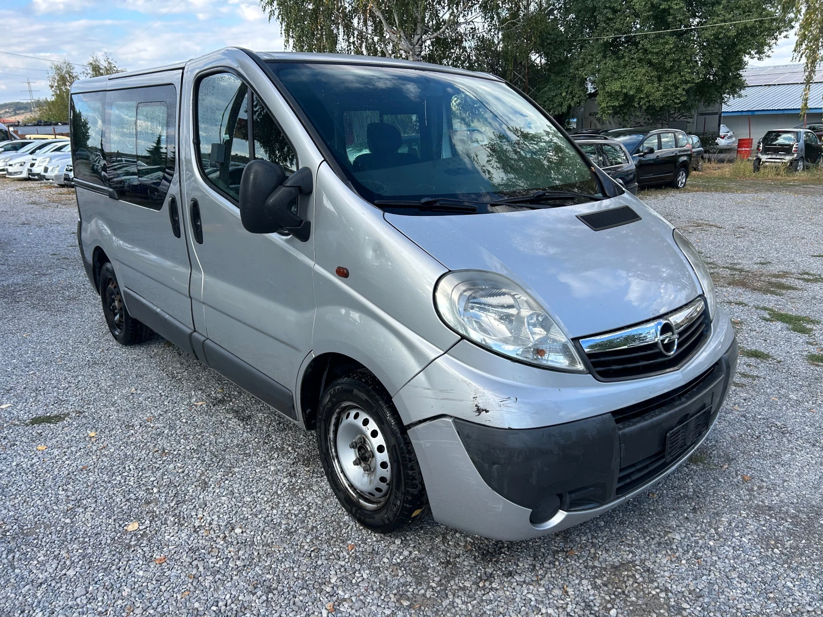 Opel Vivaro 2.0-115к. - изображение 6