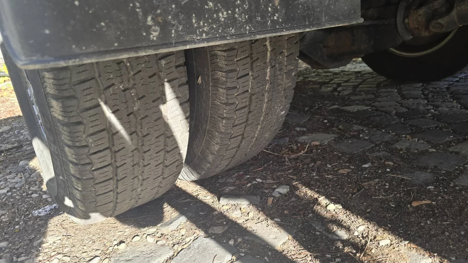 Iveco Daily 70C 70С17 / полезен товар 3710 кг., снимка 13 - Бусове и автобуси - 55903721