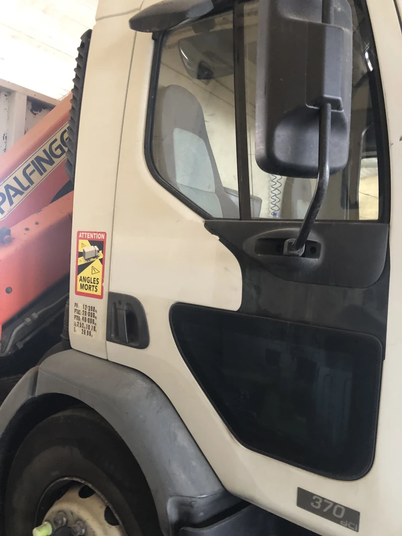 Renault Premium, снимка 4 - Камиони - 52336069