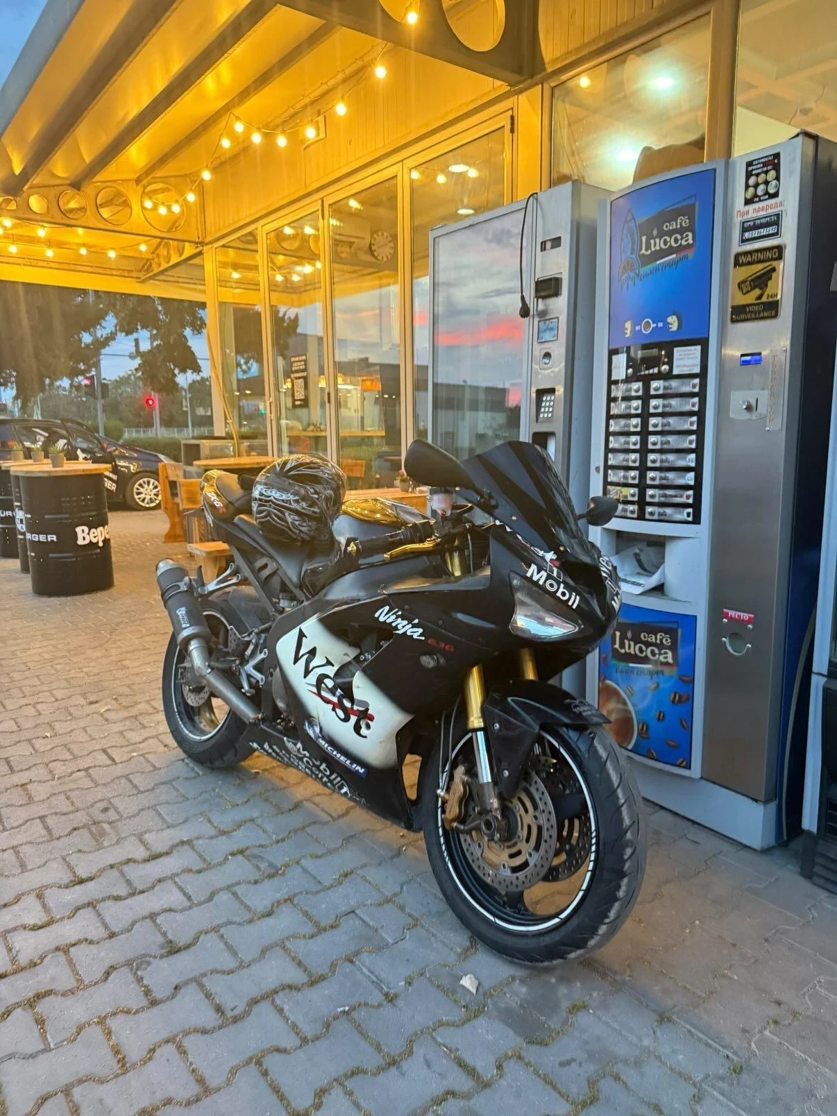 Kawasaki Zx