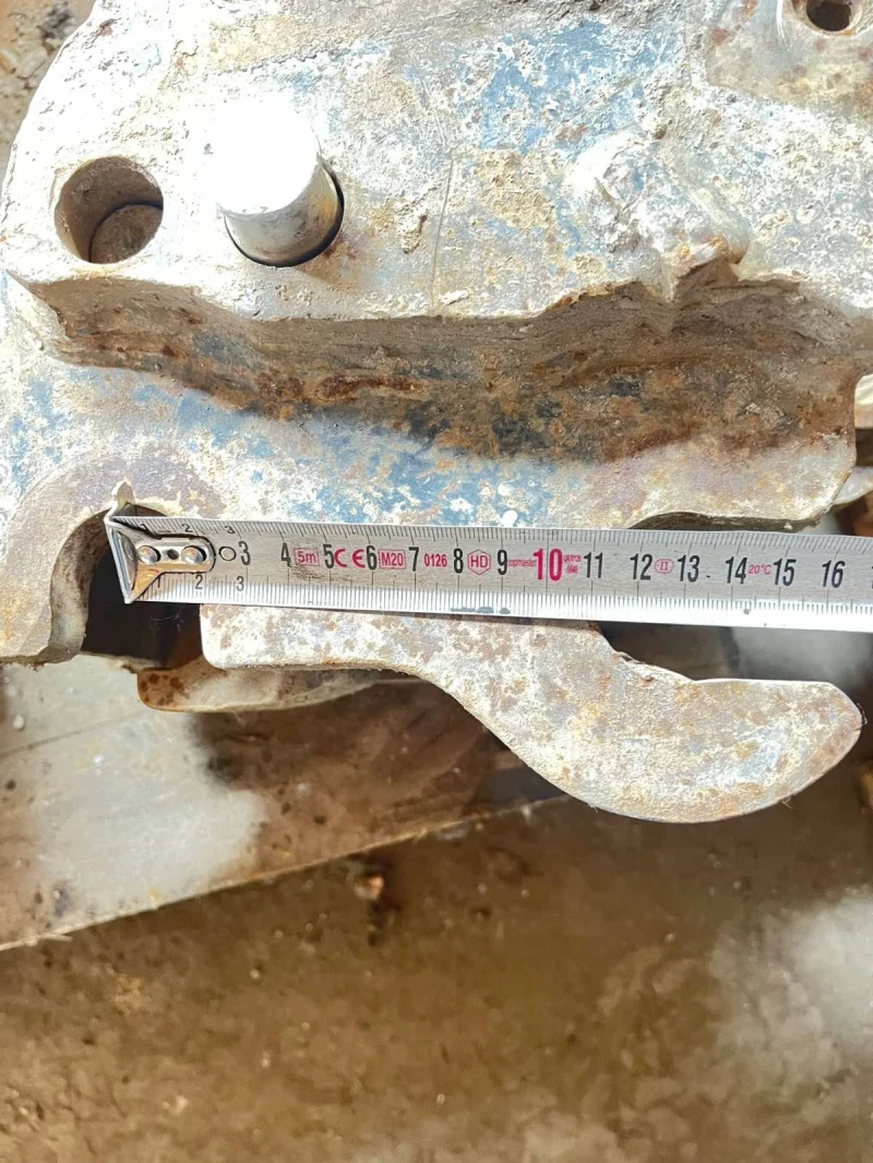 Багер Друга марка бързосмменици  35, 45 мм, снимка 3 - Индустриална техника - 35720070