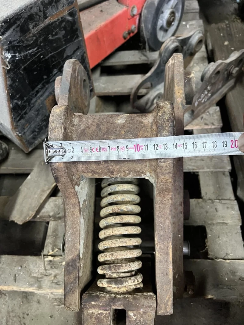 Багер Друга марка бързосмменици  35, 45 мм, снимка 13 - Индустриална техника - 35720070