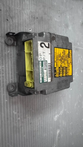     Airbag  /  /  a Toyota Rav4 - 89170-42040